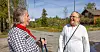 Allerede en time før avmarsj var Astrid Hagen (t.v.) og Synnøve Stenbakken på plass.