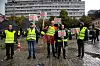 Bussjåførene streiker for å få det som ble avtalt i Bussbransjeavtalen i 2007; En lønn på linje med industriarbeiderne. Torsdag demonstrerte et korona-begrenset antall sjåfører på Youngstorget.