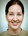 VER NØYE: En filigransmed bør vere nøye og tålmodig, meiner Iris June Bø Nesje.