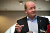STREIKESTØTTE: NTL og leder John Leirvaag avlyser sin 1. mai-sammenkomst, og gir heller pengene til de streikende.
