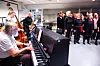Pianist Trond Lindheim med band spiller på Sosialistisk kors øvelse i forbindelse med korets 50-årsjubileum.