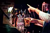EVIG MOTE: Motedrinker kommer og går, men halvliteren med øl er og blir klassikeren på norske barer.