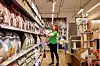 Ragnhild Hilden jobber i en 70 prosent stilling på Musti Kongsberg. Skal hun jobbe mer, må hun undertegne en egen avtale om det.