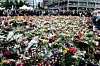 I tiden rett etter terrorangrepet var rosetogene mange og kjærligheten stor. Men Gravråk savner et reelt oppgjør med tankegodset som lå bak handlingene.