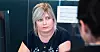 FRIVILLIG HJELPER: Agnieszka Wyrzycka har oversatt korona-informasjon på norsk og engelsk, så polske arbeidere kan forstå hvilke rettigheter de har.