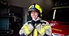 FÅ KVINNER: I Sverige har de vært langt flinkere til å rekruttere kvinnelige brannkonstabler, påpeker Anna Lund Bjørnsen. Hun vil gjerne være et forbilde for andre kvinner som kunne tenke seg en jobb i brannvesenet.
