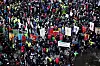 Det var massive protester mot endringene i arbeuidsmiljøloven 28. januar 2015. Nå begynner lovendringene å virke, flere blir midlertidig ansatt.